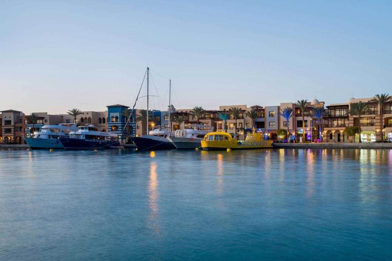 Marina View فندق
